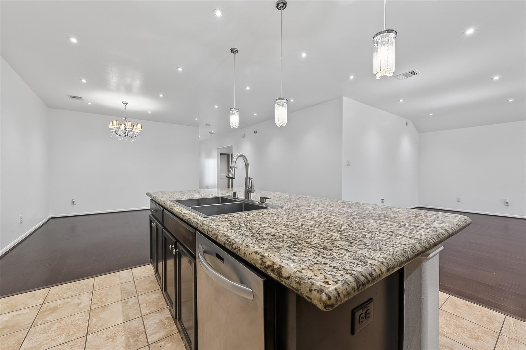 9322 Limestone Ranch Lane Richmond, TX 77407 - Photo 19 of 46