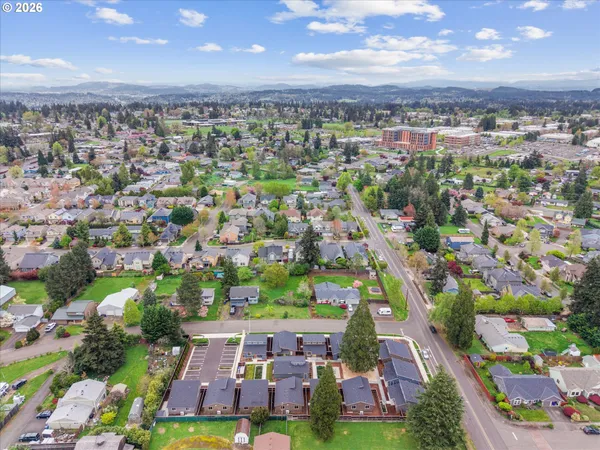 $439,900 | 12300 Meadowlawn Drive, Oregon City, OR 97045