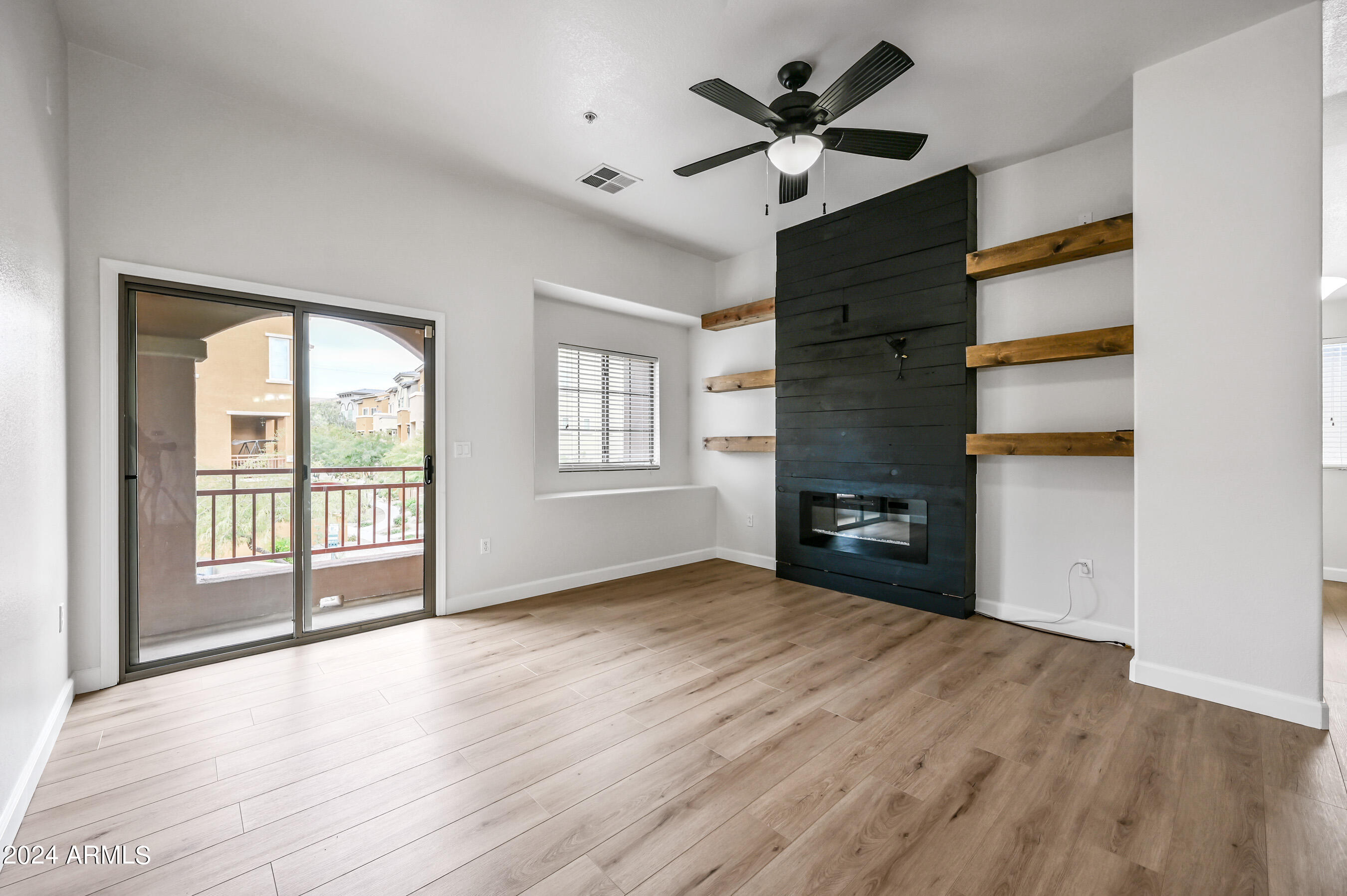 2150 West Alameda Road, Unit 2059 Phoenix, AZ 85085 - Photo 5 of 25 -2150WA2059-ocupix-5