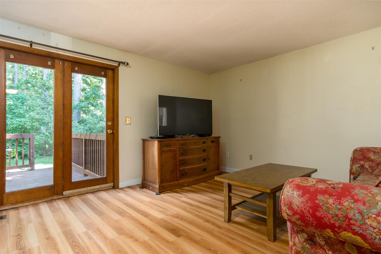 48 Thornhill Road Stratham, NH 03885 - Photo 7 of 16