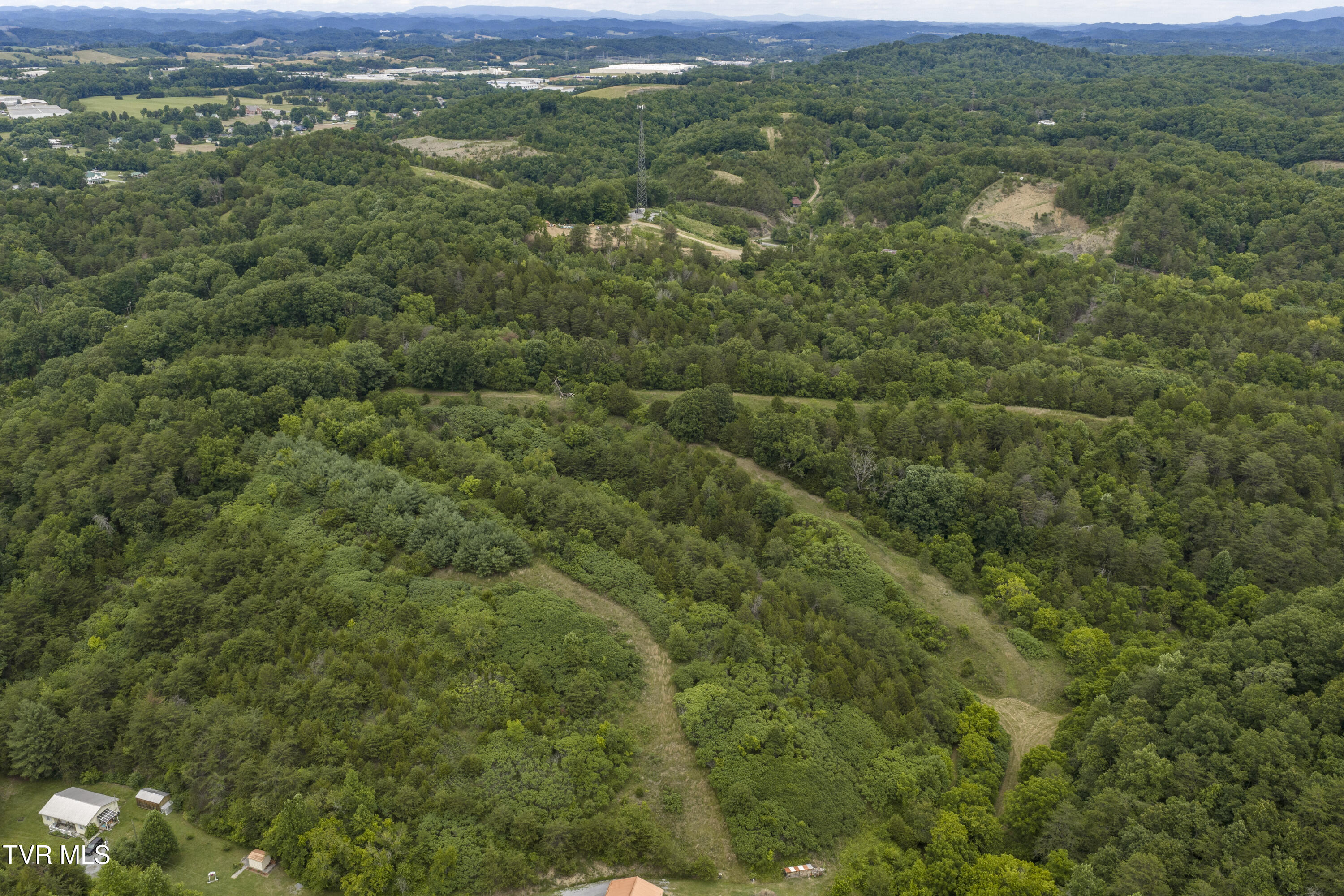 700 Piney Flats Road Piney Flats, TN 37686 - Photo 2 of 44 700-758PineyFlats-Aerials-26