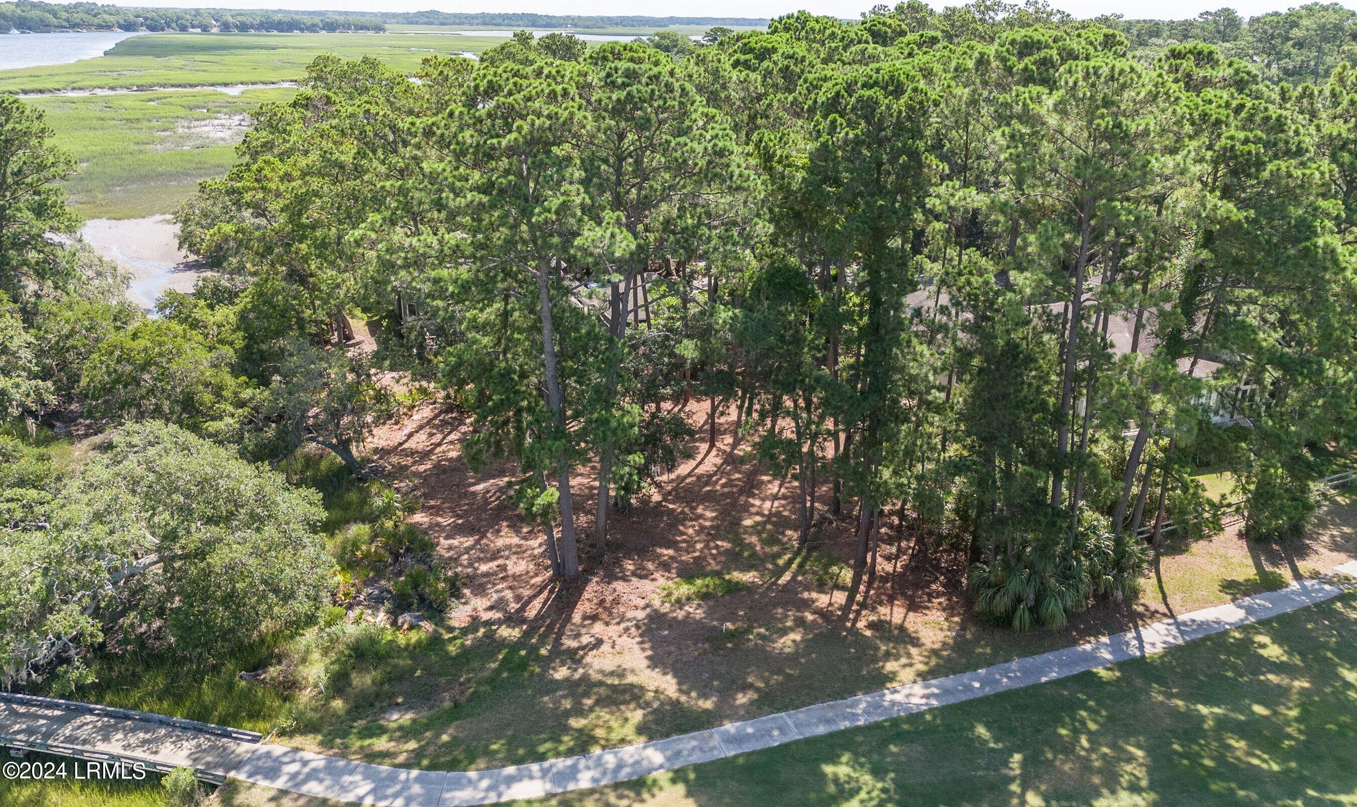 13 Butterfield Lane Beaufort, SC 29907 - Photo 10 of 21 DJI_20240618104939_0544_D-1.jpg-SMALL
