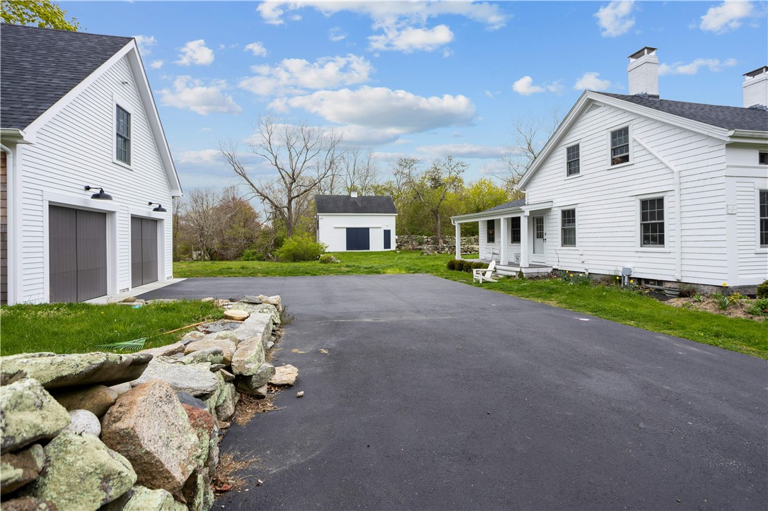 255 Bulgarmarsh Road Tiverton, RI 02878 - Photo 8 of 50 Gallery Image 8