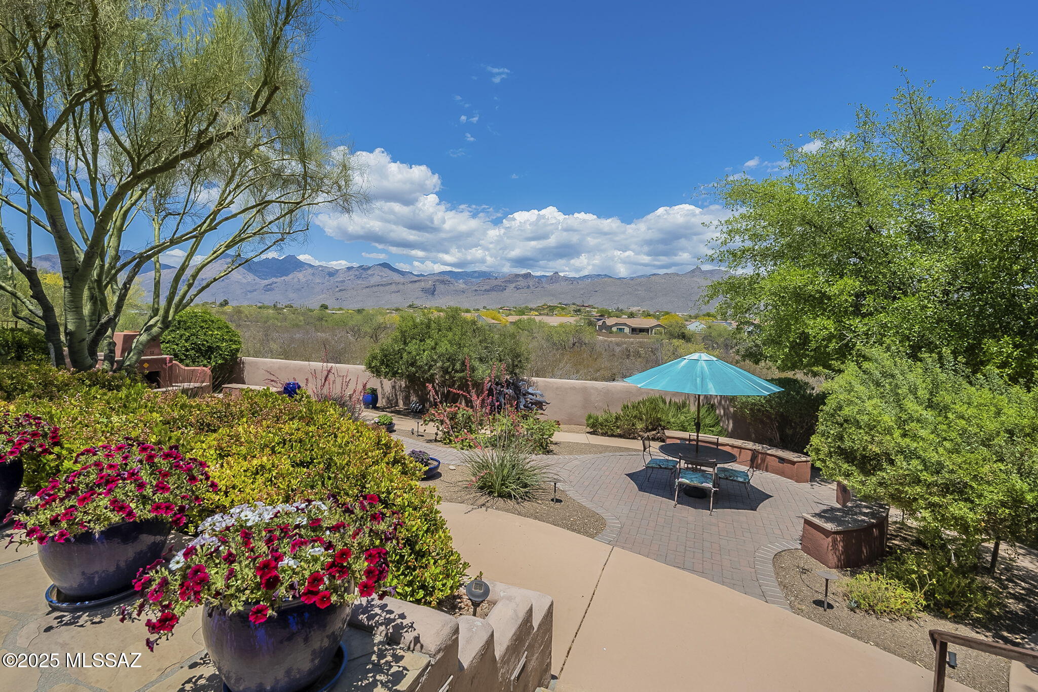 9791 East Kleindale Road Tucson, AZ 85749 - Photo 1 of 47 Gallery Image 1