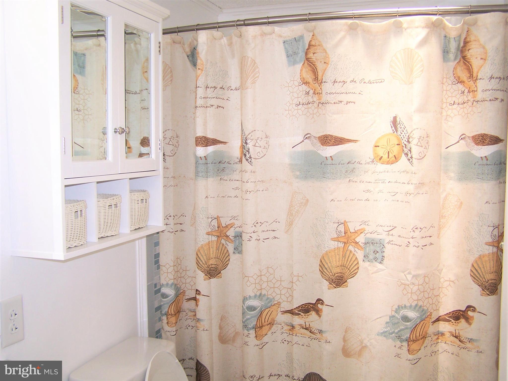 13333 Nantucket Road Ocean City, MD 21842 - Photo 35 of 51 Guest Bathroom