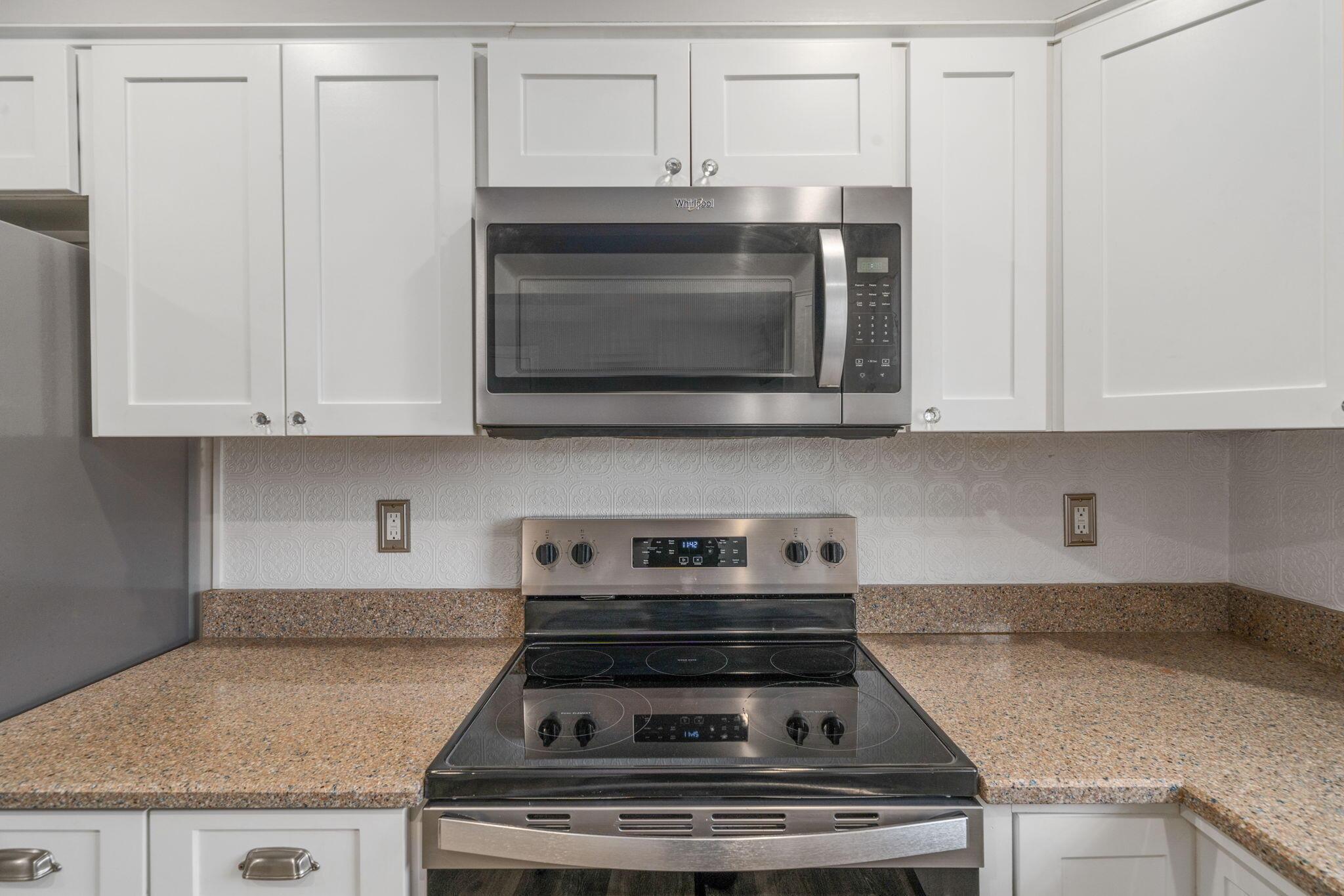 280 East Schrock Road Westerville, OH 43081 - Photo 24 of 72 Kitchen