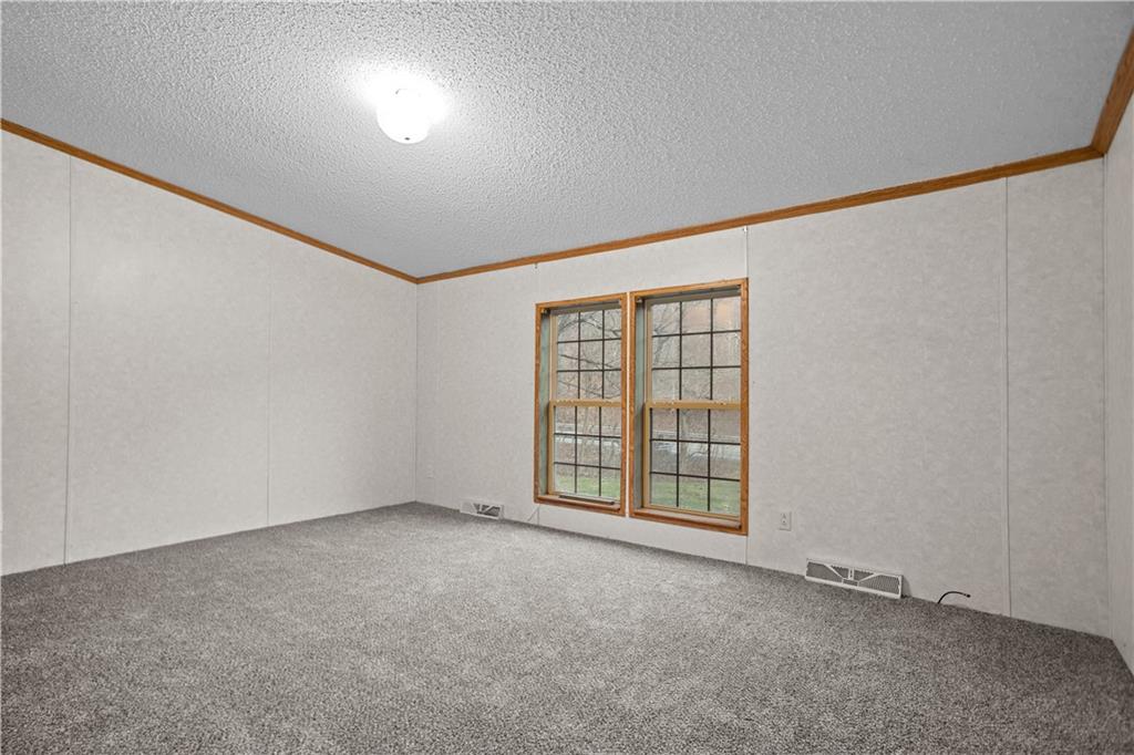 718 McKee Road White Oak, PA 15131 - Photo 11 of 24 Gallery Image 11