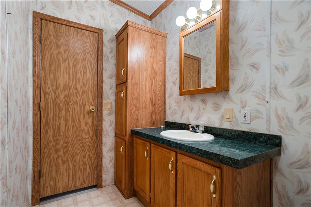 718 McKee Road White Oak, PA 15131 - Photo 19 of 24 Gallery Image 19