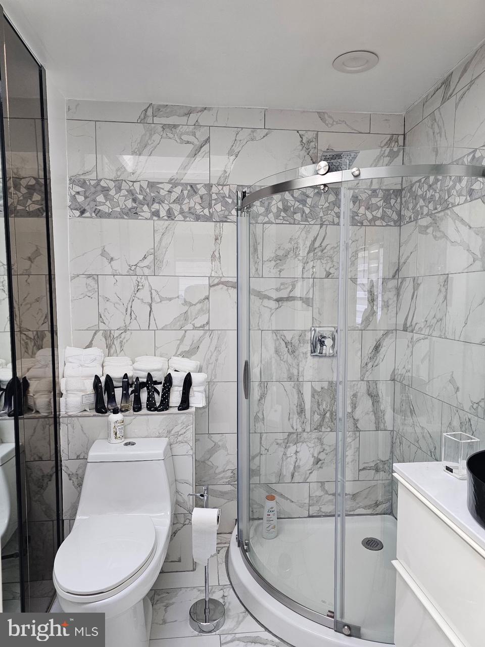 2737 East Country Club Road Philadelphia, PA 19131 - Photo 6 of 24 a bathroom with a toilet and shower