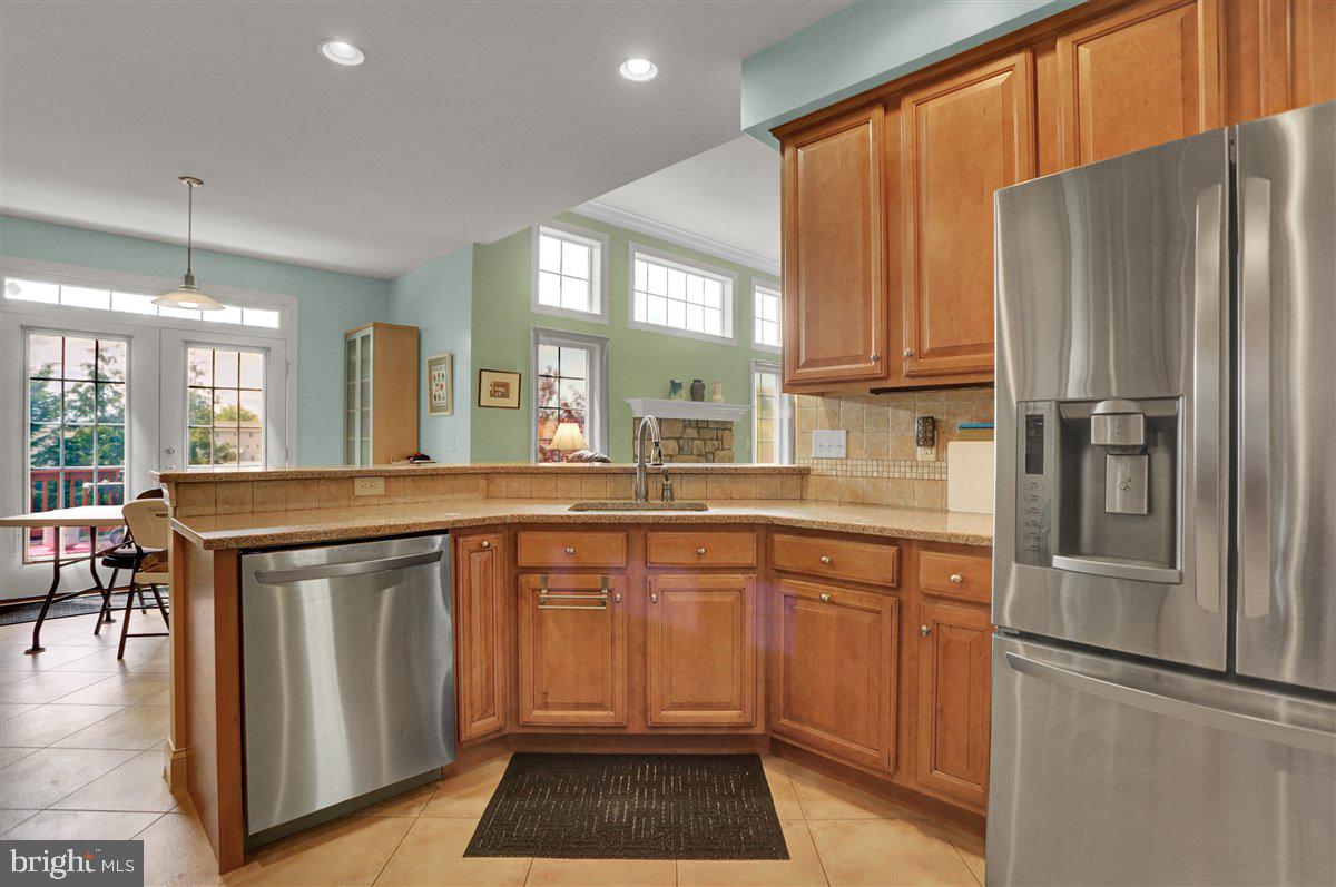 571 Cockley Road Harrisburg, PA 17111 - Photo 10 of 53 Gallery Image 10