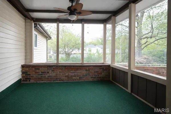 $265,000 | 341 Roanoke Drive, Belleville, IL 62221
