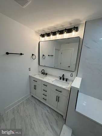 $610,000 | 717 207th Street, Pasadena, MD 21122