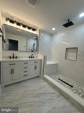 $610,000 | 717 207th Street, Pasadena, MD 21122