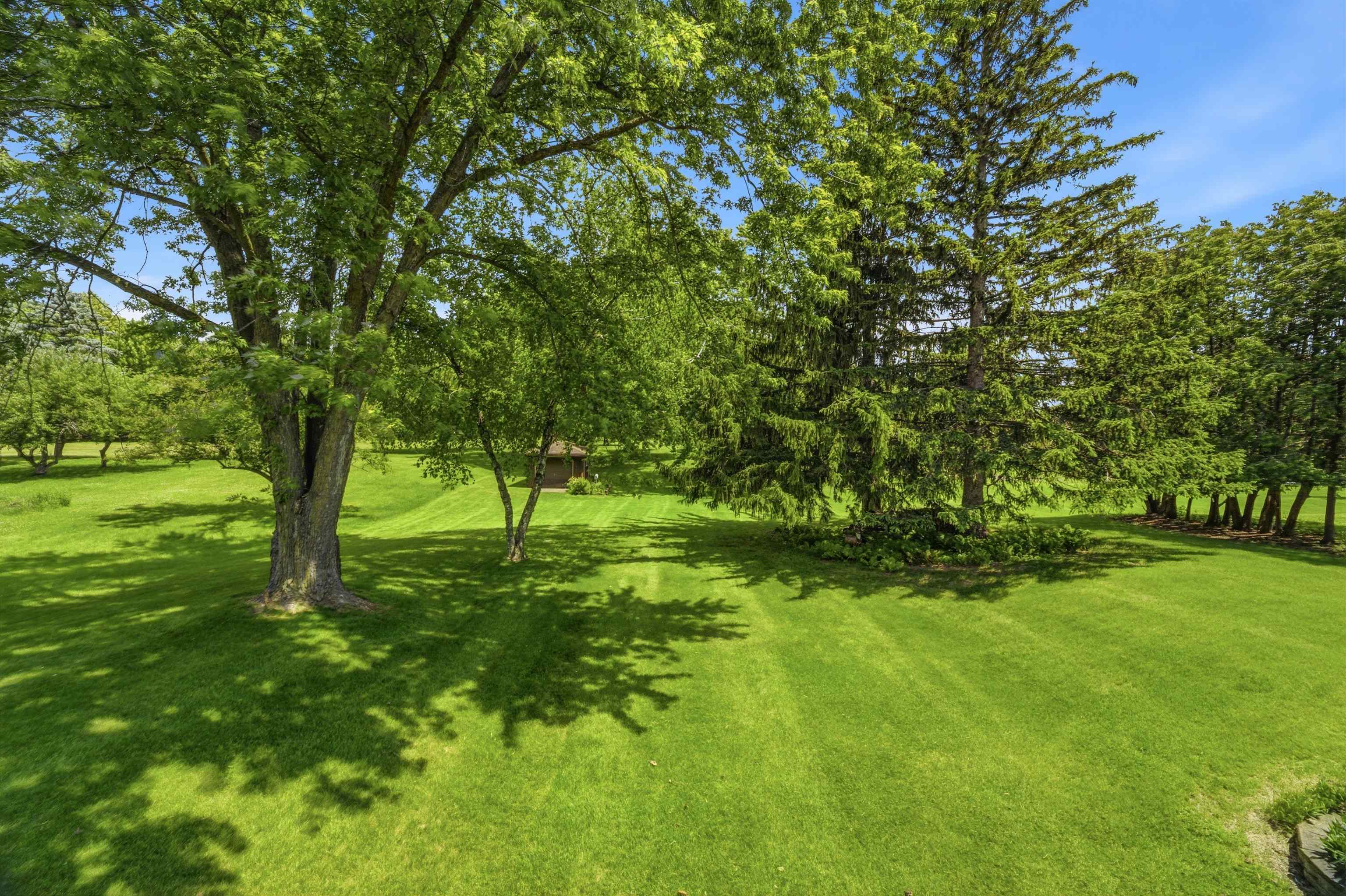 1102 South Ridge Lane Appleton, WI 54914 - Photo 37 of 52