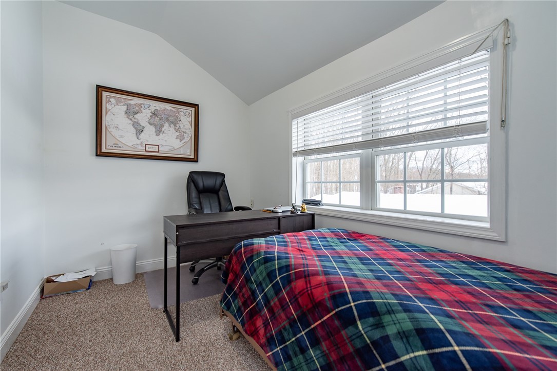 95 Rowley Street Providence, RI 02909 - Photo 15 of 35