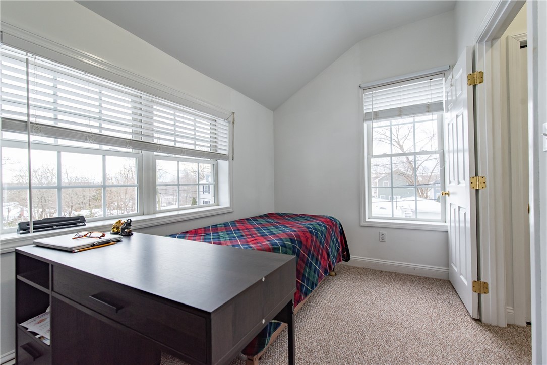 95 Rowley Street Providence, RI 02909 - Photo 16 of 35