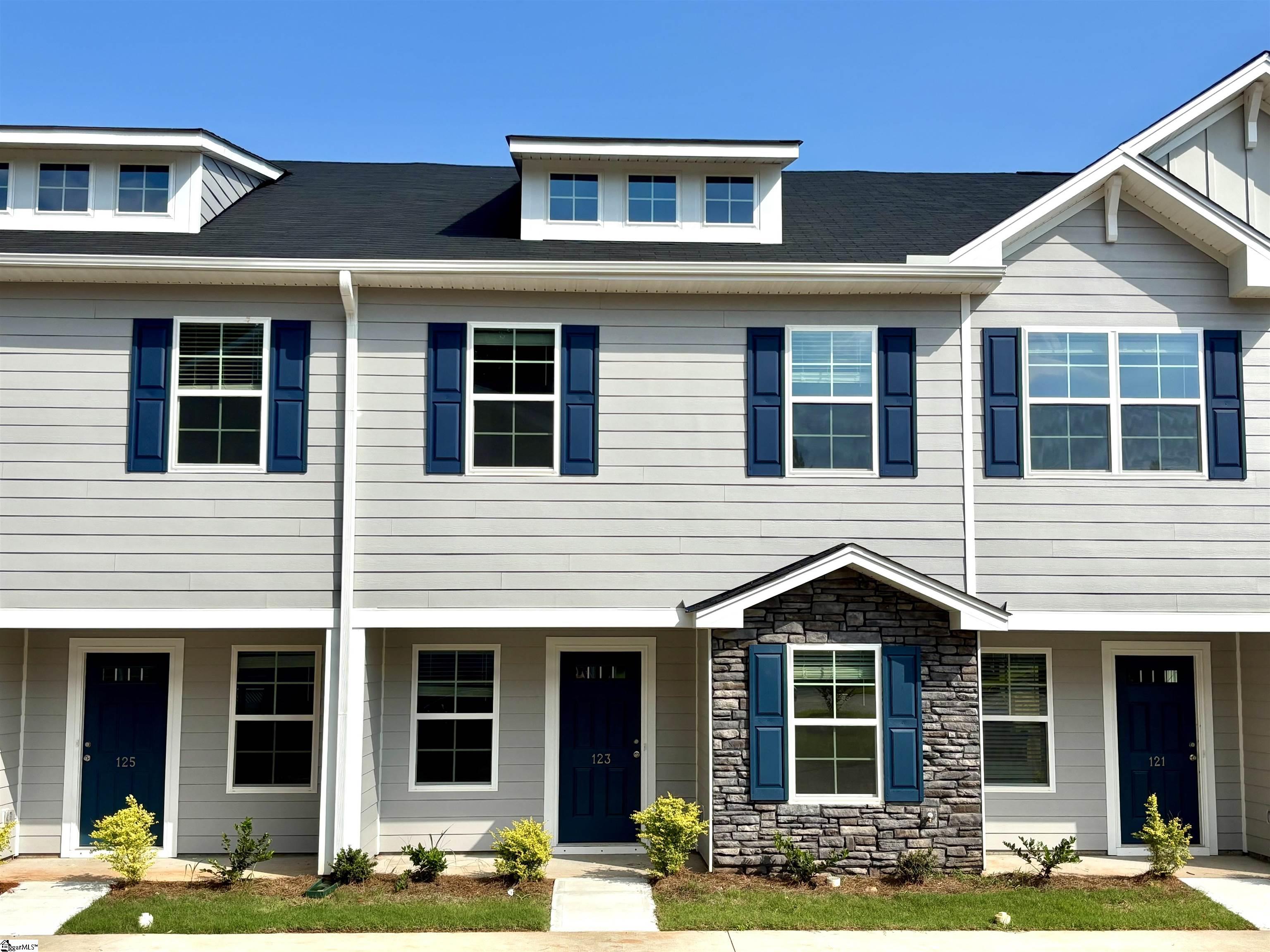 123 Pendleton Place Way Pendleton, SC 29670 - Photo 1 of 20