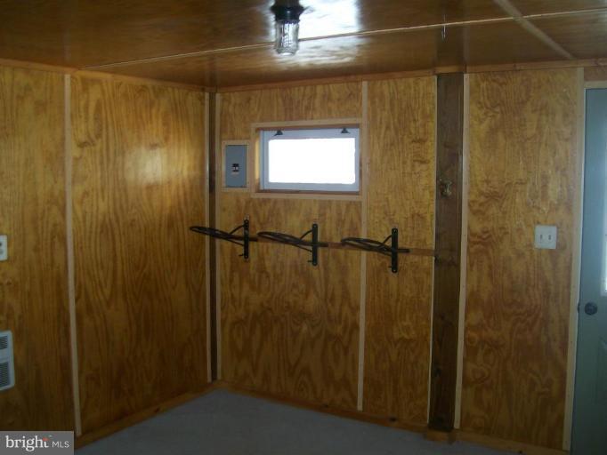 37256 Mountville Road Middleburg, VA 20117 - Photo 22 of 30 Tack Room