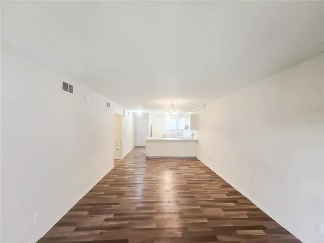 $1,499 | 6033 34th Street West, Unit 11, Bradenton, FL 34210