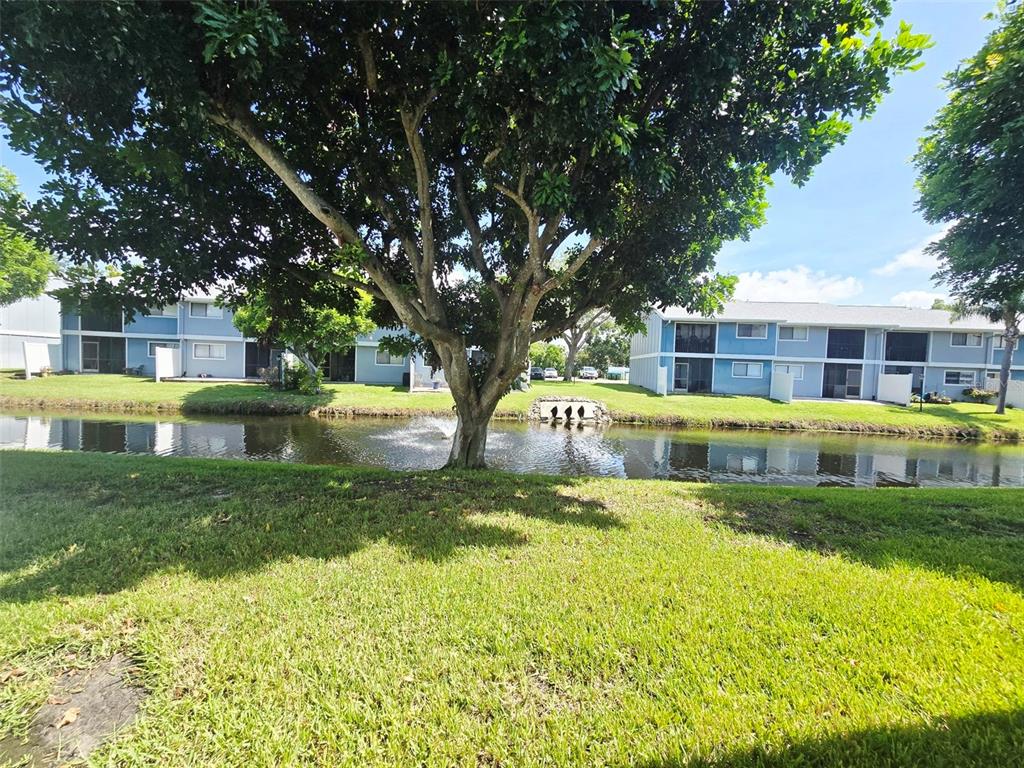 6033 34th Street West, Unit 11 Bradenton, FL 34210 - Photo 15 of 16