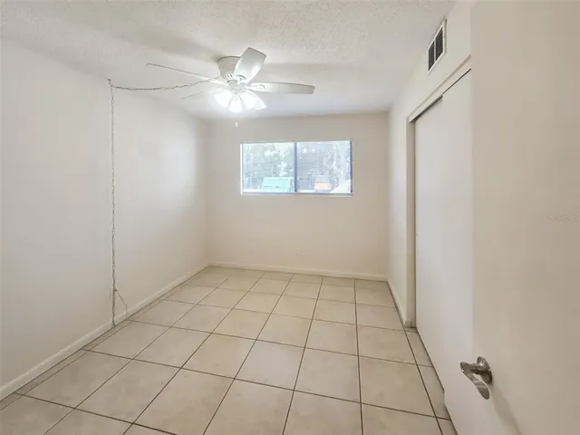 $1,499 | 6033 34th Street West, Unit 11, Bradenton, FL 34210
