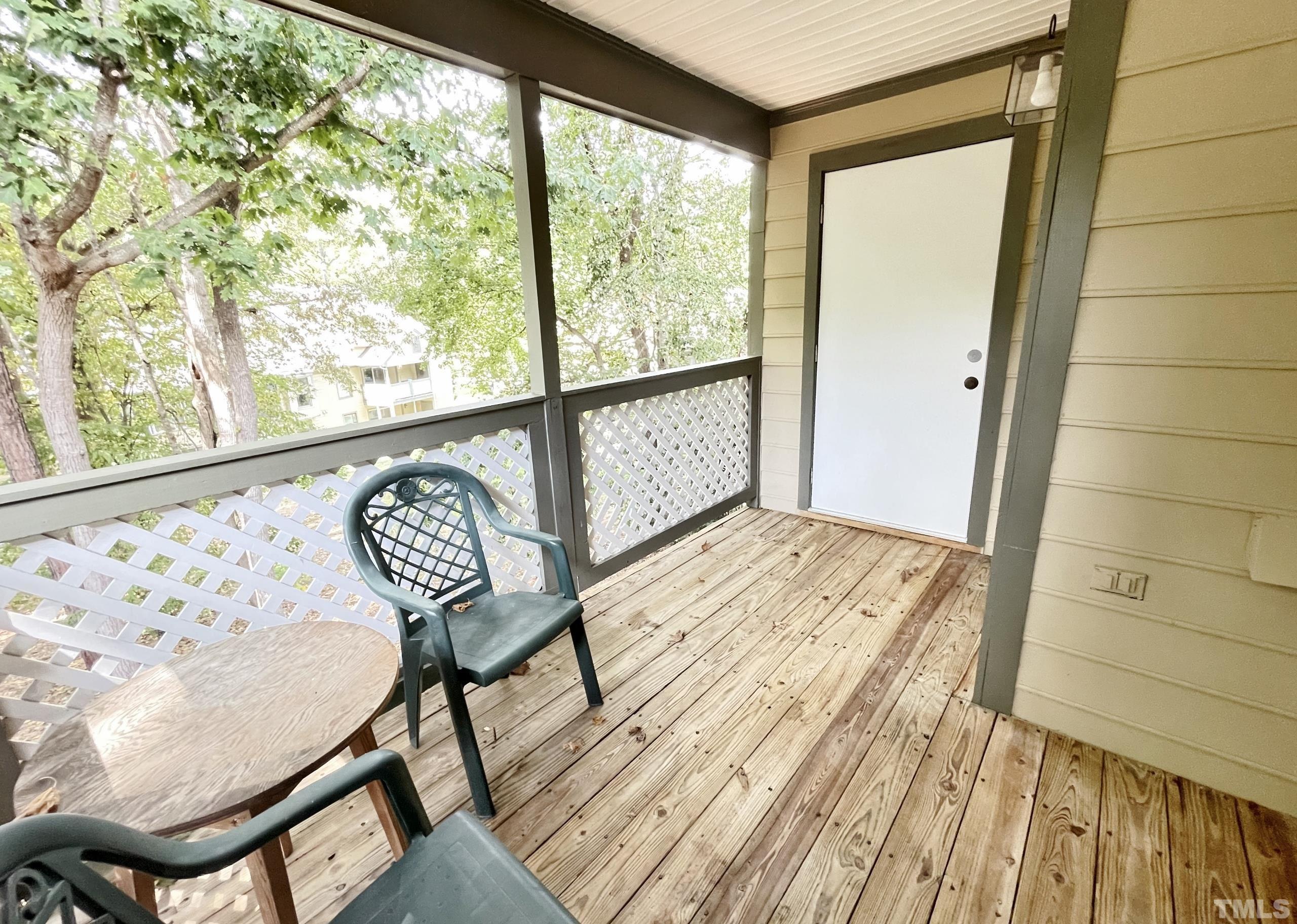 712 Broad Leaf Circle, Unit 712 Raleigh, NC 27613 - Photo 23 of 26 a view of a interior of the house