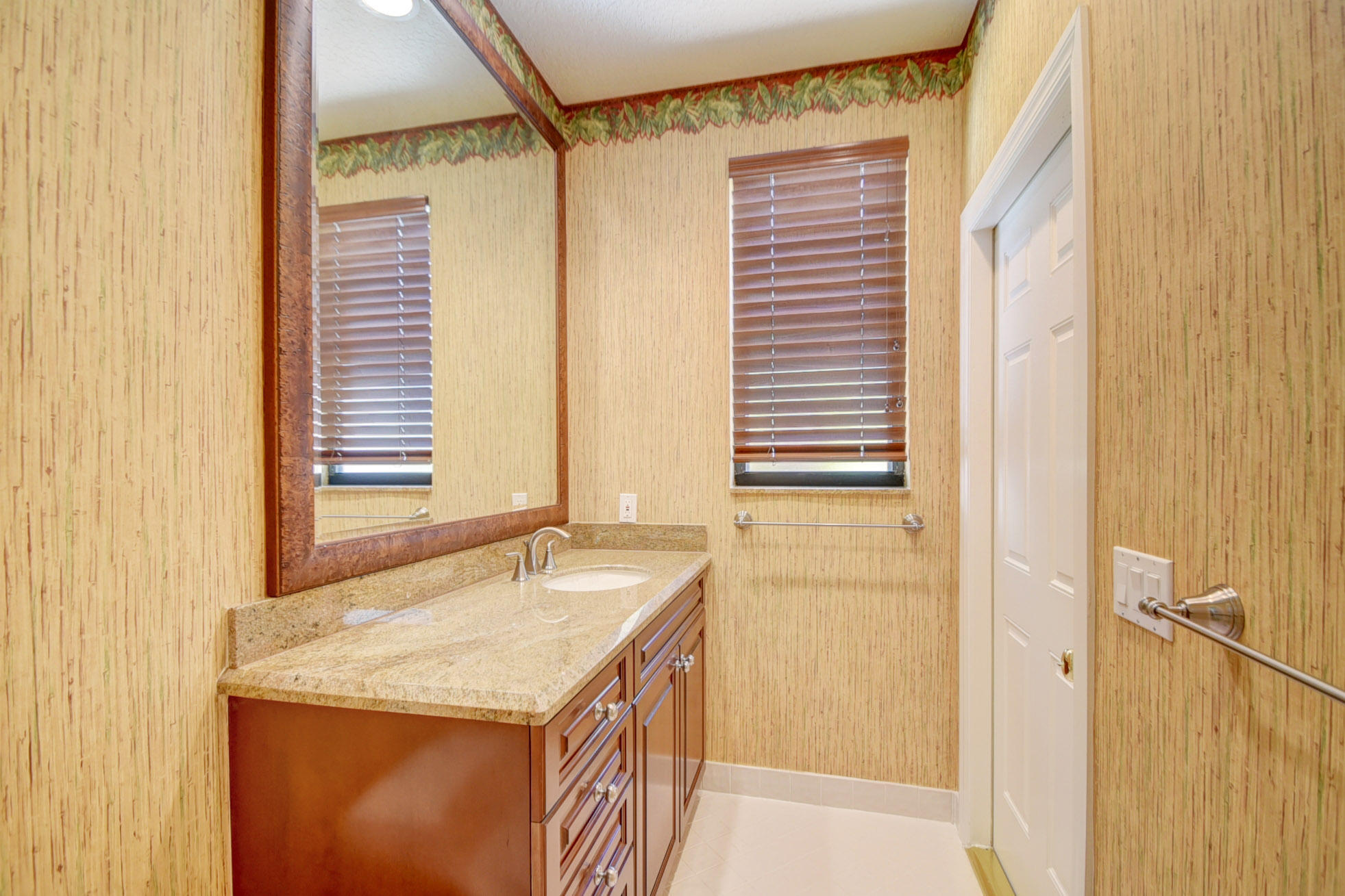 2140 Northwest 60th Circle Boca Raton, FL 33496 - Photo 23 of 41 DSC_10001 (6)_7)_8)_9)_10)