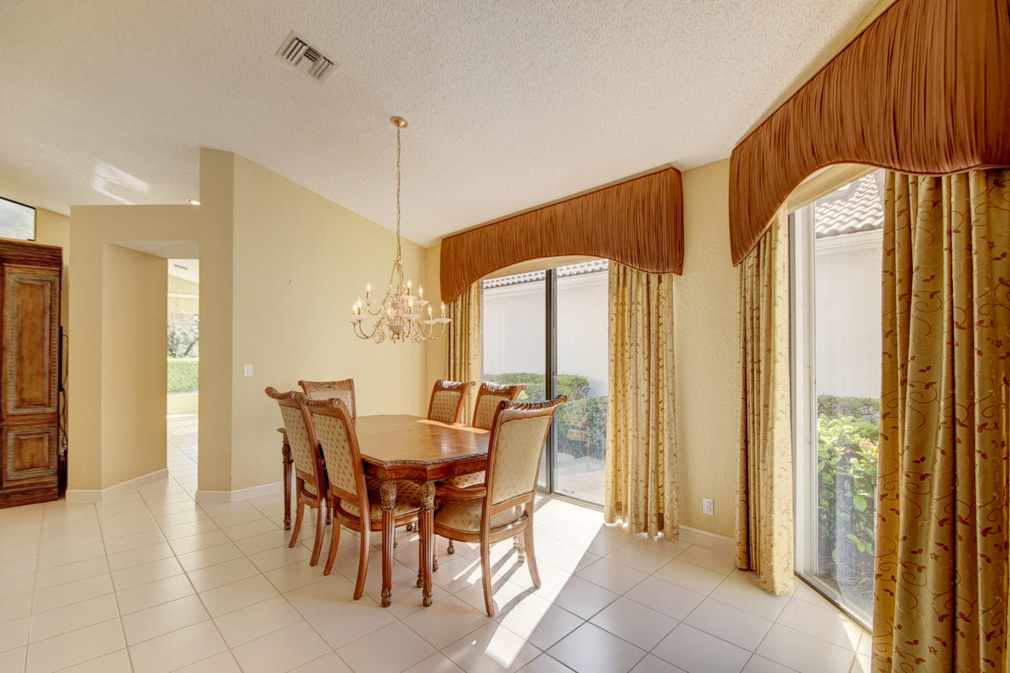 2140 Northwest 60th Circle Boca Raton, FL 33496 - Photo 6 of 41 DSC_9845_6_7_8_9