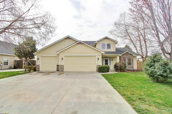 $469,900 | 689 Triumph Drive, Middleton, ID 83644