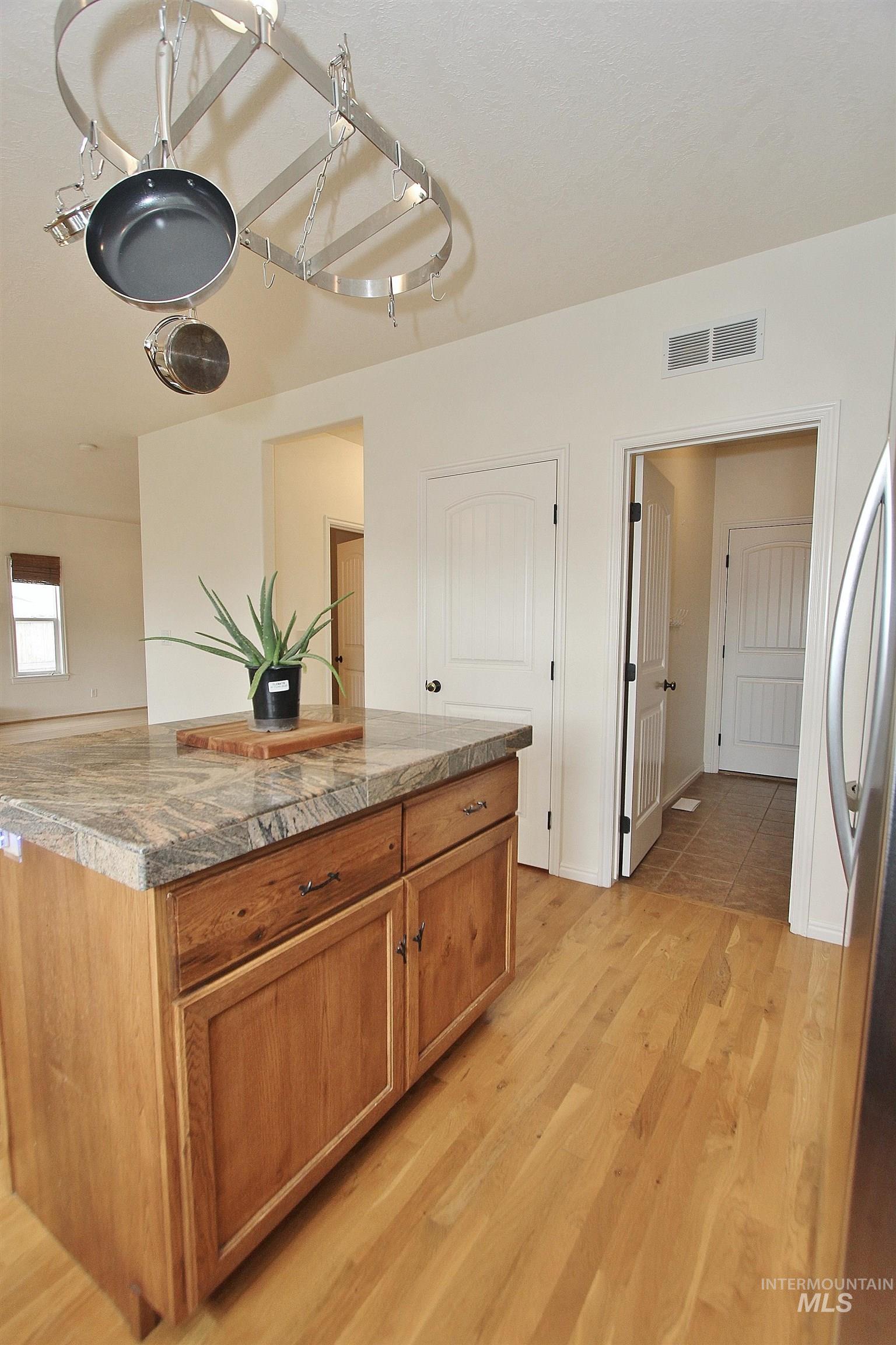 689 Triumph Drive Middleton, ID 83644 - Photo 11 of 28