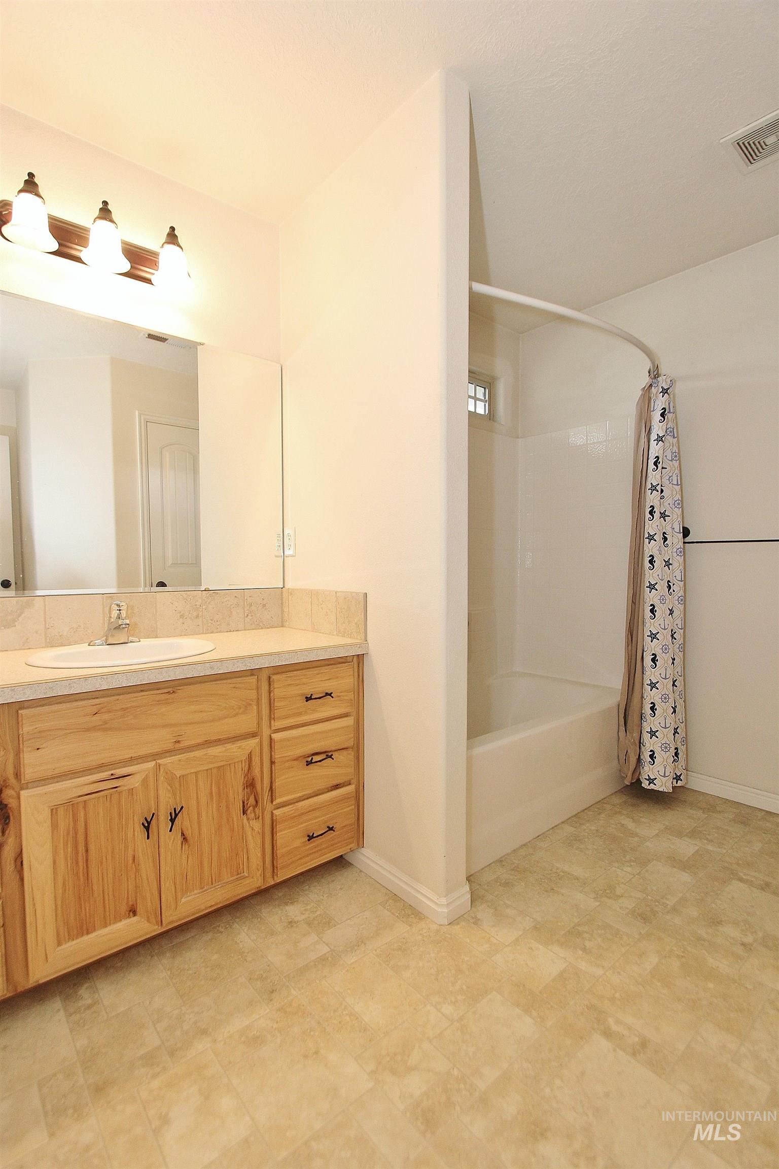 689 Triumph Drive Middleton, ID 83644 - Photo 20 of 28