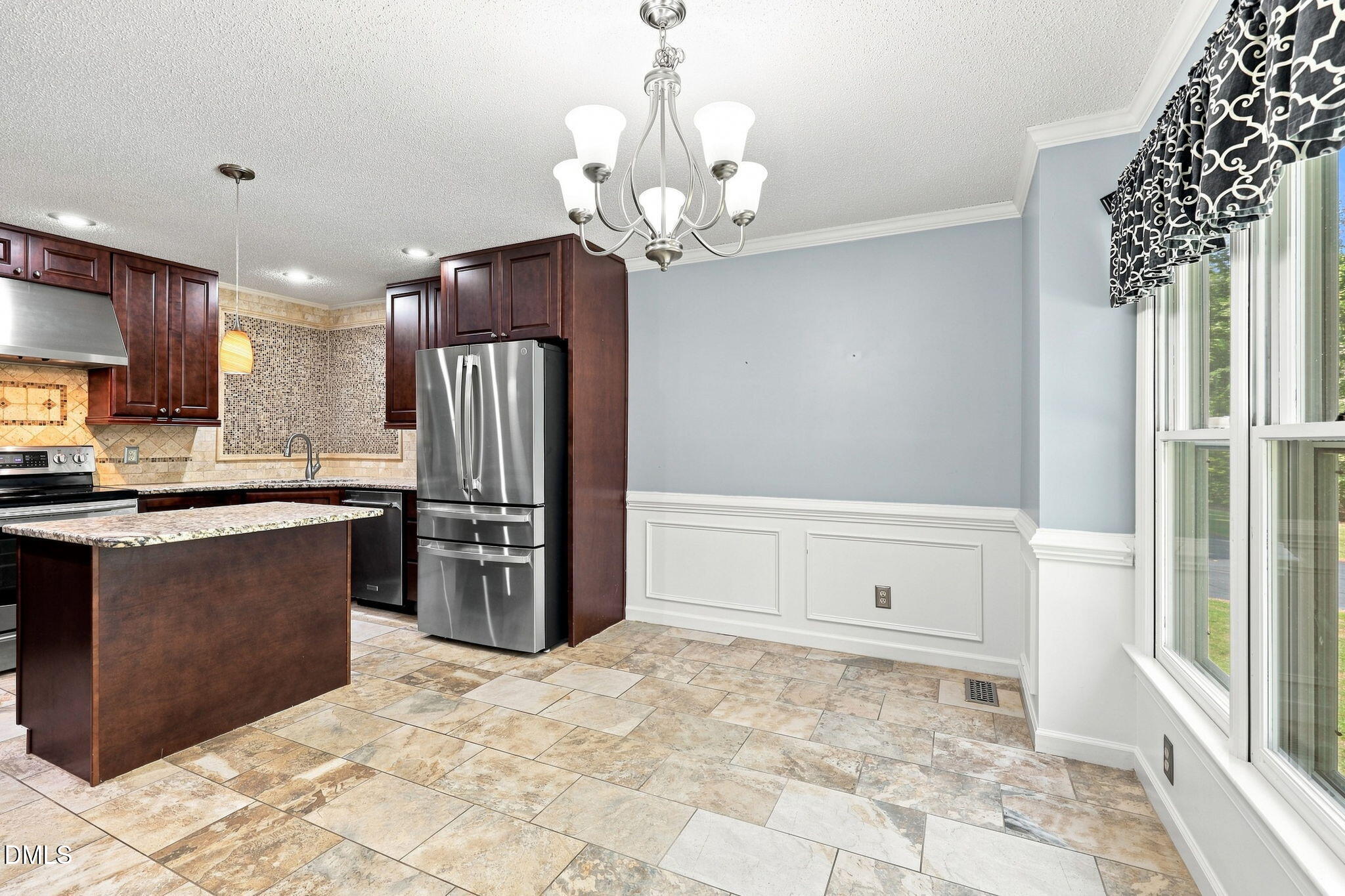946 Cooke Road Louisburg, NC 27549 - Photo 8 of 44 Eat-in kitchen