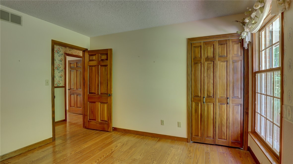 4600 Benton Road Mount Zion, IL 62549 - Photo 28 of 41