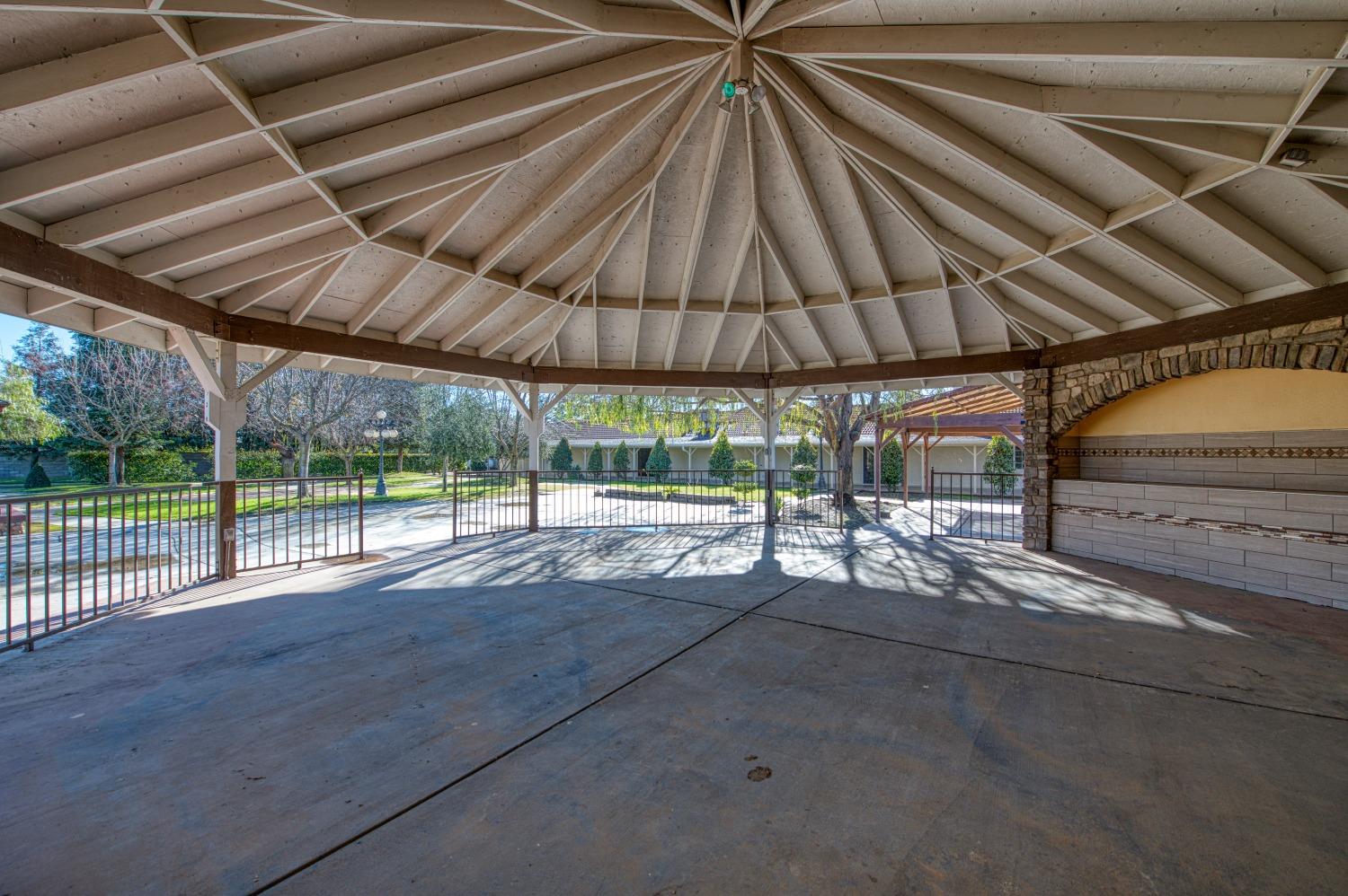 24607 Gardena Drive Madera, CA 93638 - Photo 46 of 74