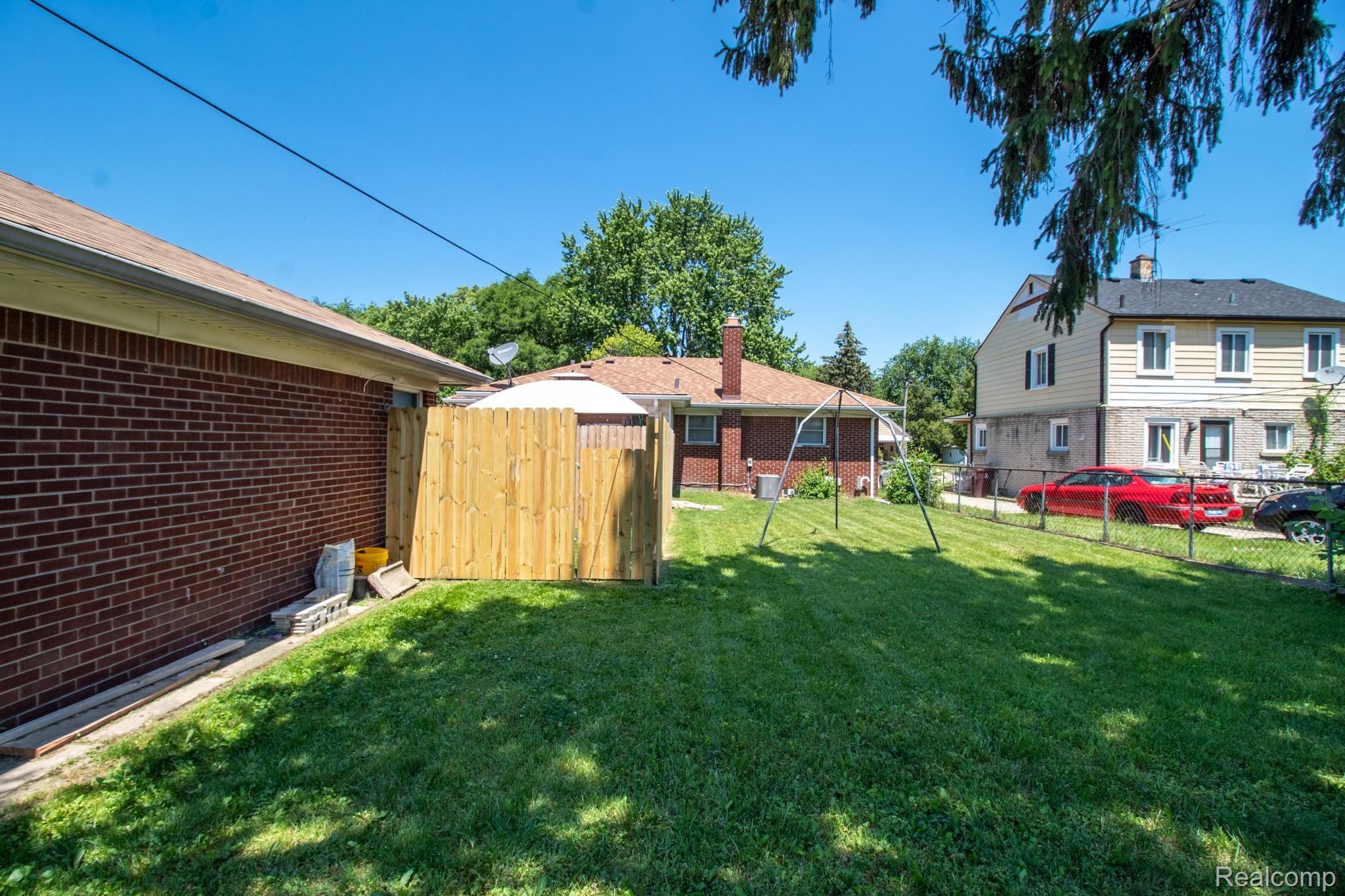 8102 Lillian Center Line, MI 48015 - Photo 7 of 24 Back yard.jpg