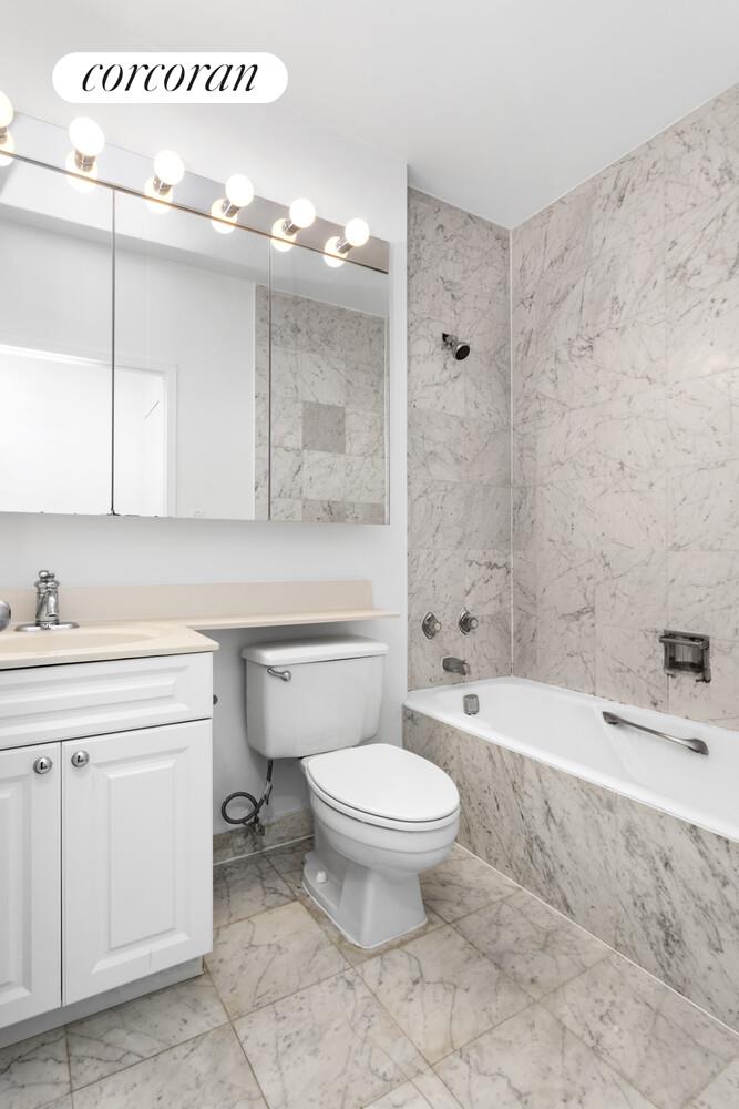 380 Rector Place, Unit 8P Manhattan, NY 10280 - Photo 5 of 14