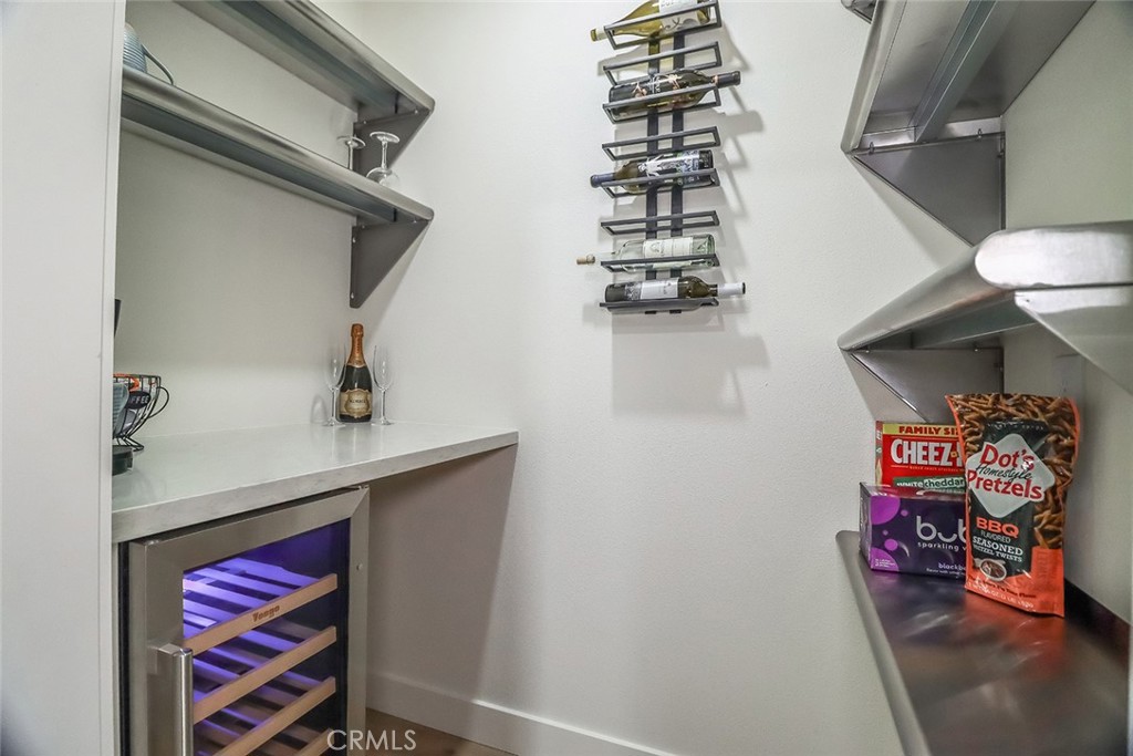 26120 Adamor Road Calabasas, CA 91302 - Photo 11 of 30