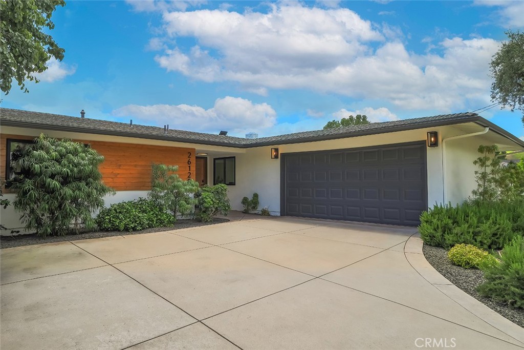 26120 Adamor Road Calabasas, CA 91302 - Photo 26 of 30