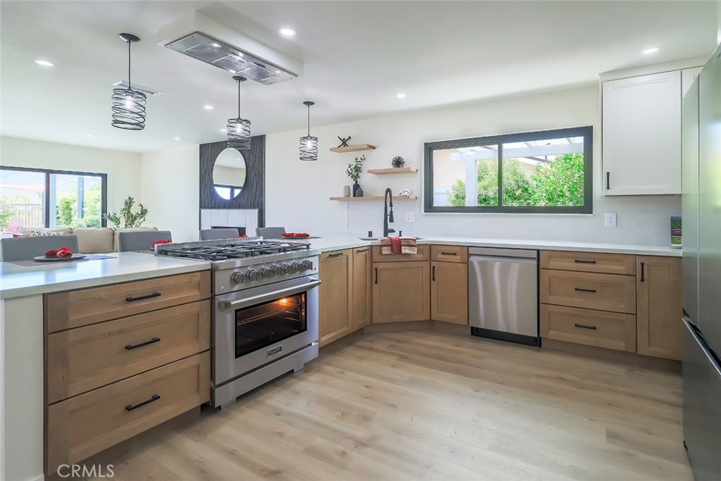 26120 Adamor Road Calabasas, CA 91302 - Photo 3 of 30