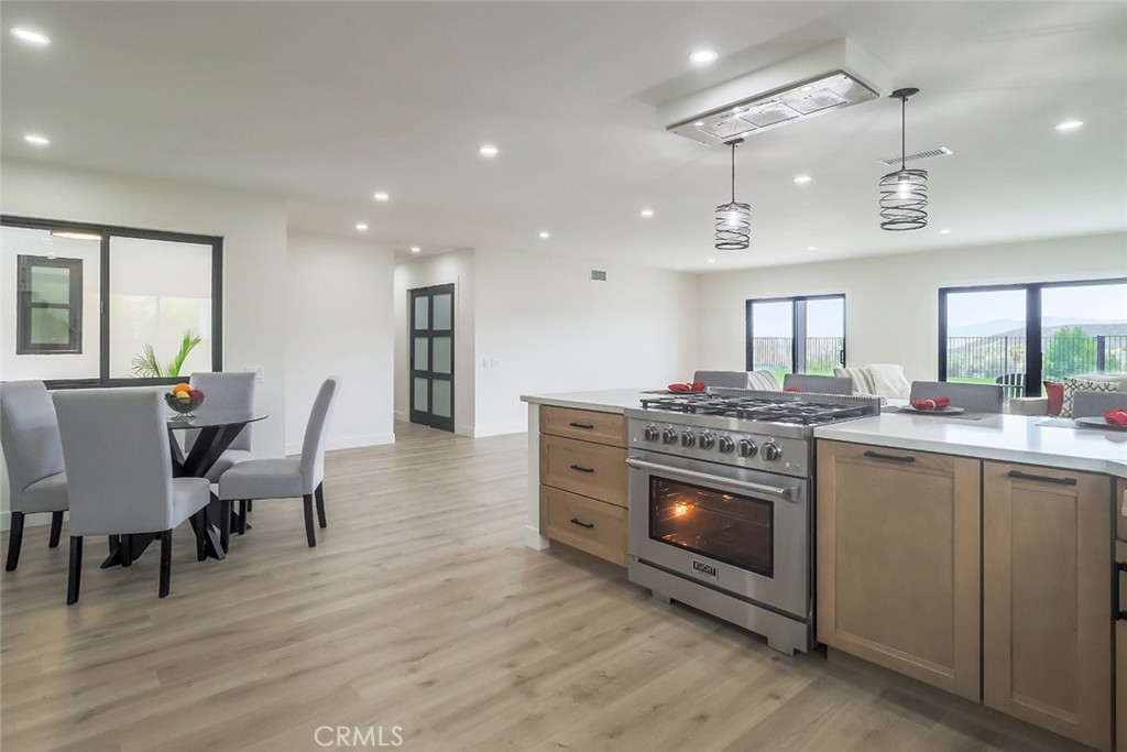 26120 Adamor Road Calabasas, CA 91302 - Photo 10 of 30