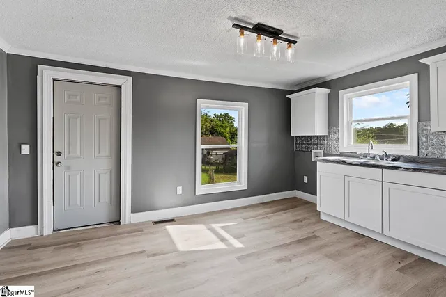 $110,000 | 303 Beauregard Street, Clinton, SC 29325