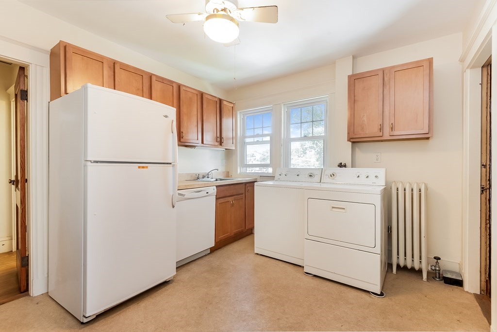 25 Brington Road Brookline, MA 02445 - Photo 11 of 37