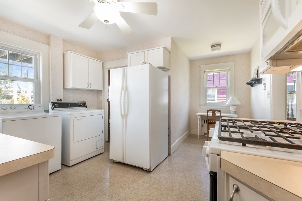 25 Brington Road Brookline, MA 02445 - Photo 14 of 37