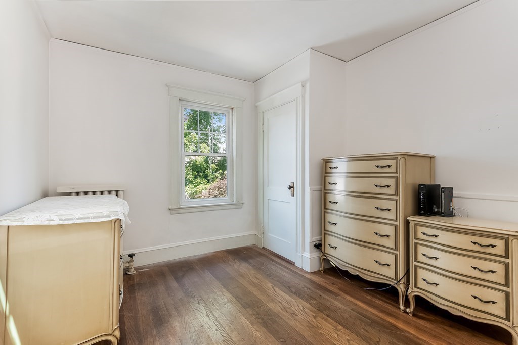 25 Brington Road Brookline, MA 02445 - Photo 16 of 37