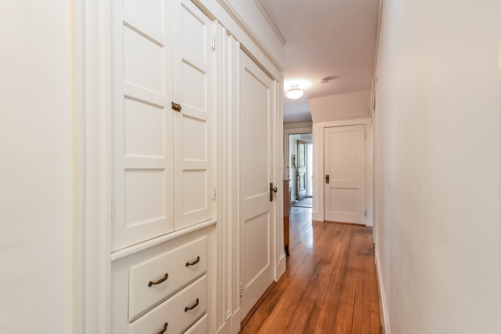 25 Brington Road Brookline, MA 02445 - Photo 20 of 37