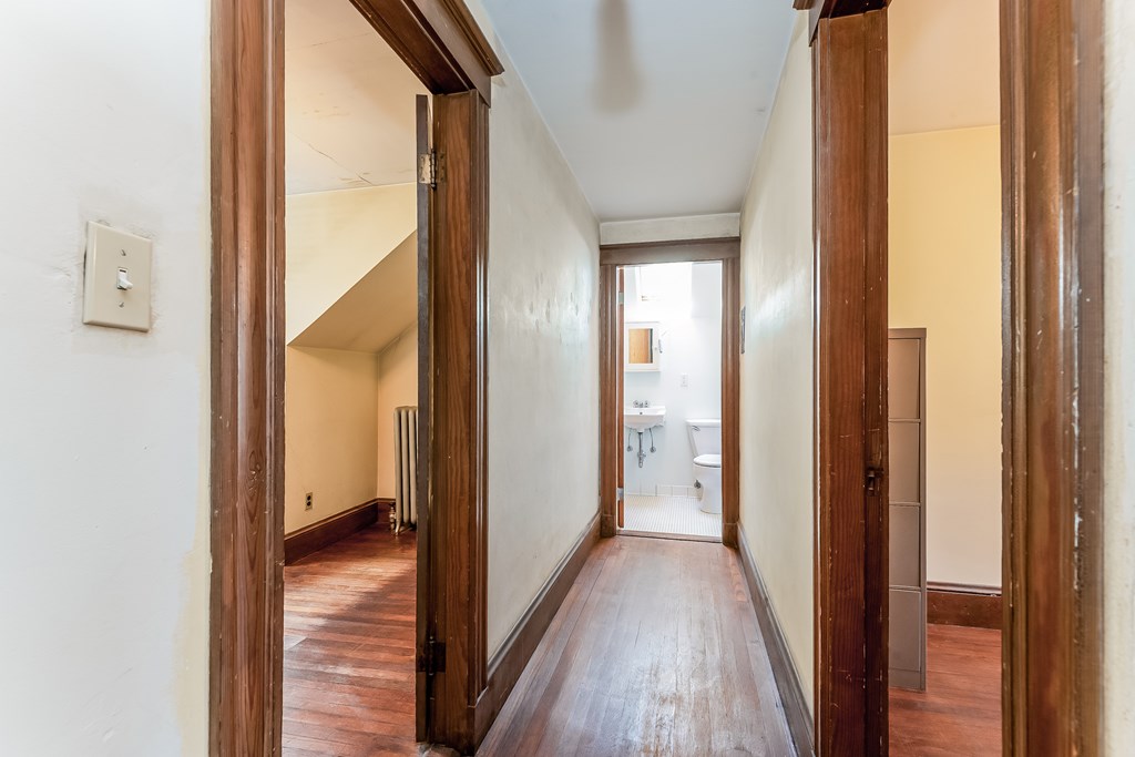 25 Brington Road Brookline, MA 02445 - Photo 24 of 37