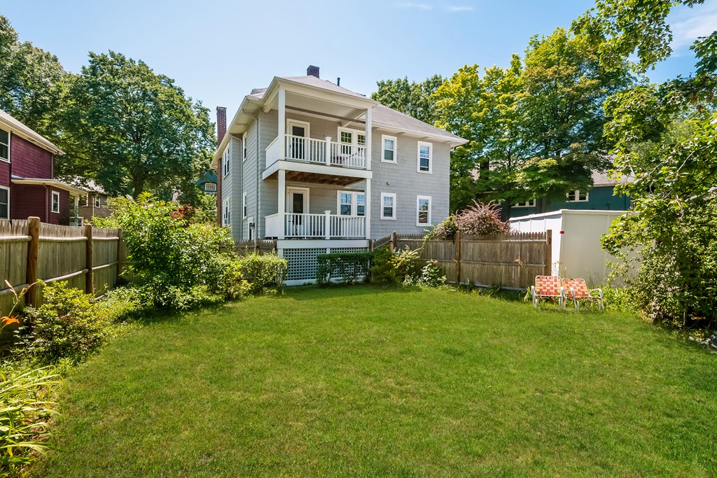 25 Brington Road Brookline, MA 02445 - Photo 25 of 37