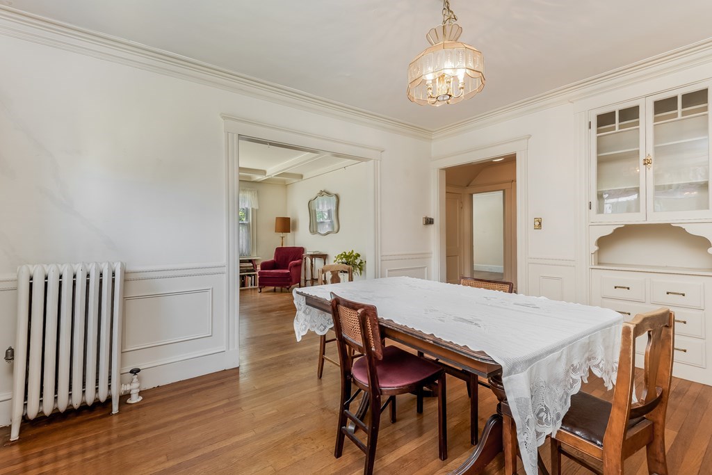25 Brington Road Brookline, MA 02445 - Photo 6 of 37