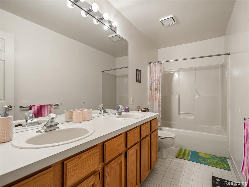 1139 Arms Court Rochester Hills, MI 48307 - Photo 27 of 39