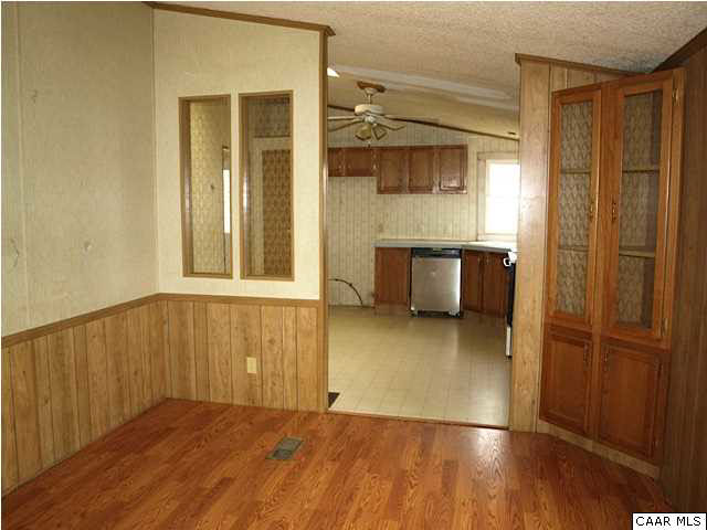 199 Begonia Road Ruckersville, VA 22968 - Photo 6 of 17 a view of a bathroom with a tub and shower
